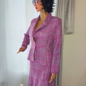 2 piece boucle style set